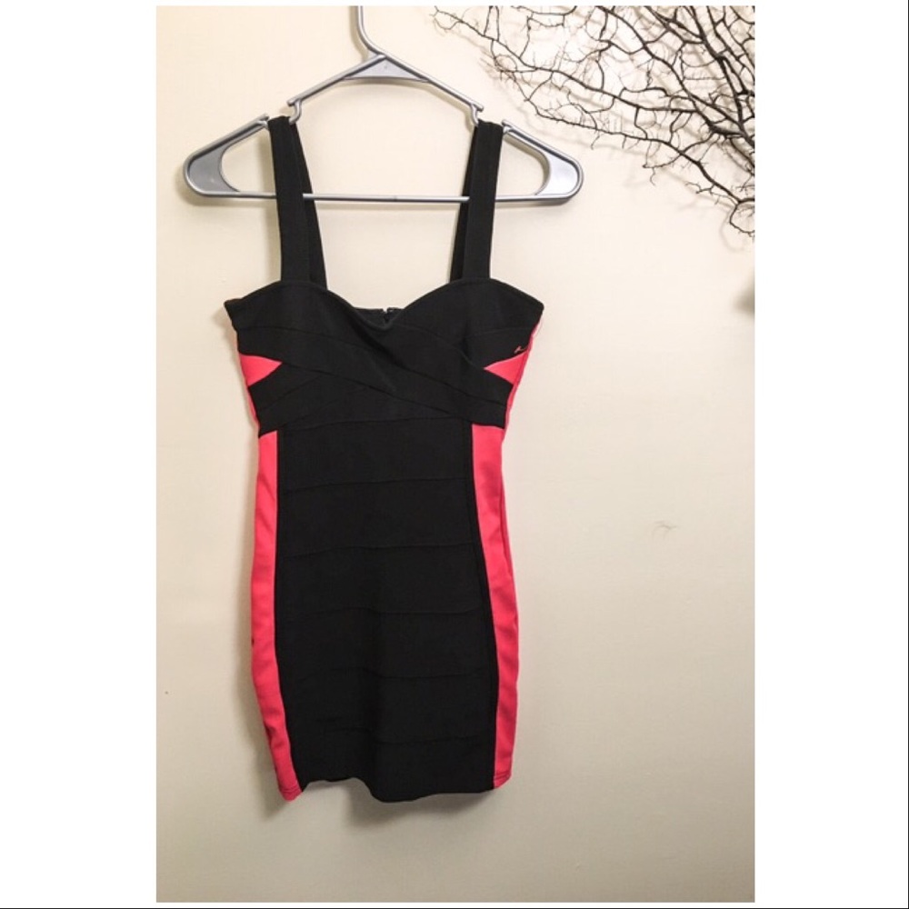 NWOT ▪️Black & Pink Bandage Dress